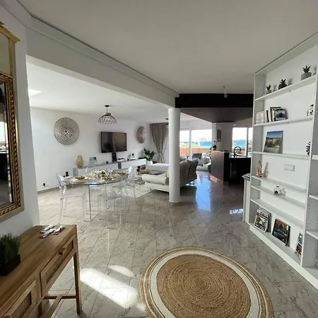 Luxueux Avec Jacuzzi Et Terrasses A Deux Pas De La Plage - Fr-1-719-29 * Calvi (Corsica)