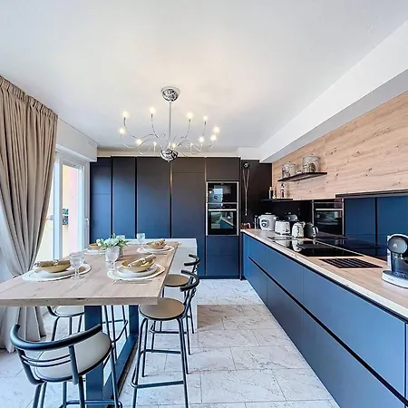 Luxueux Avec Jacuzzi Et Terrasses A Deux Pas De La Plage - Fr-1-719-29 *